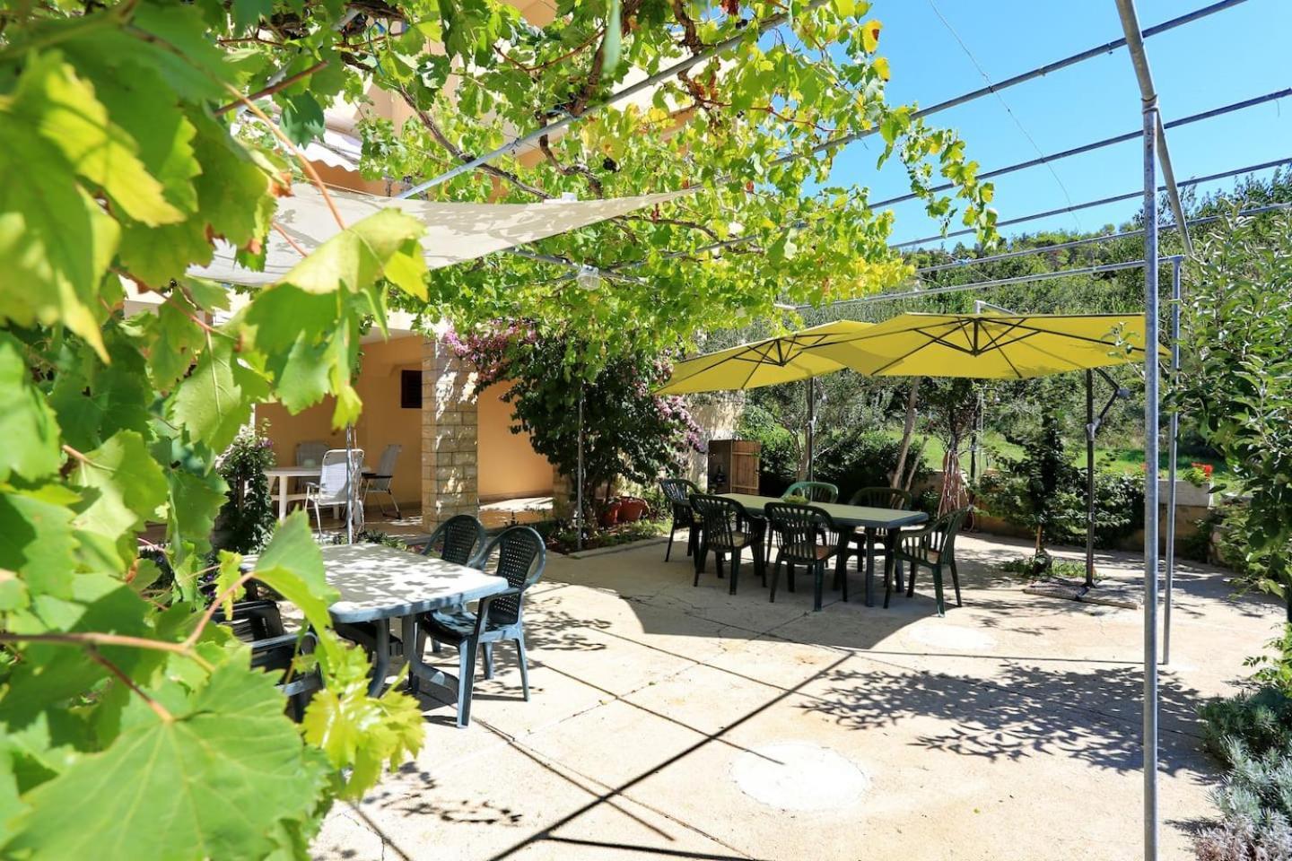 Little Heaven On Earth - Apartmani Martina Vlašići Extérieur photo